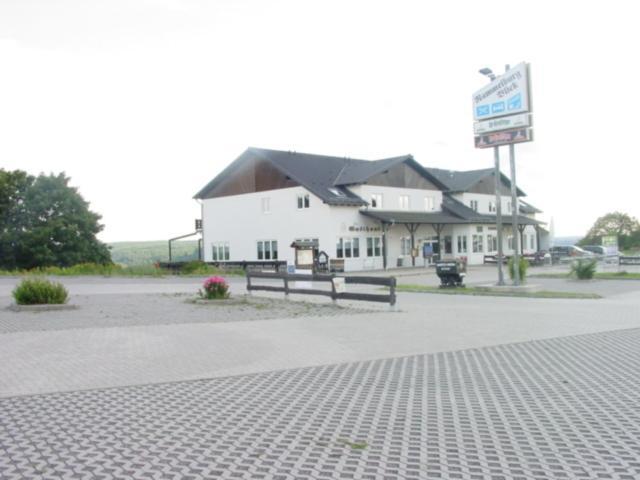 Hotel Und Gasthaus Rammelburg-Blick Friesdorf Экстерьер фото